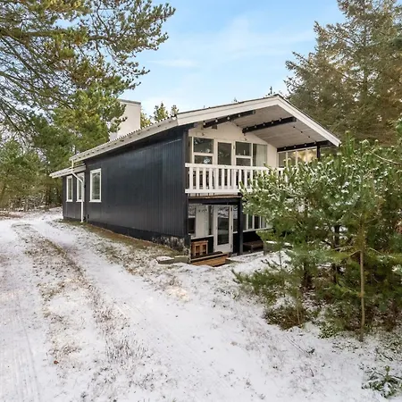 Freda - 100m To The Fjord By Interhome *
